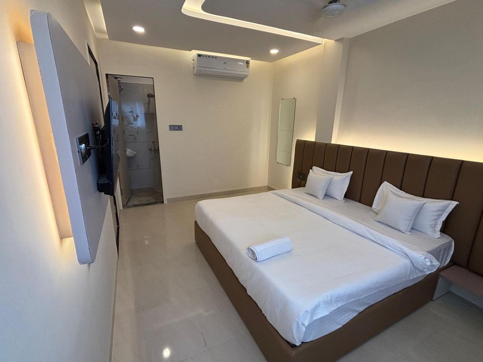 Hotel Vilaasitaa Vijay Nagar Indore Exterior foto